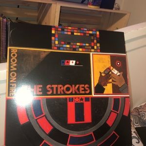 Vintage Records | The Strokes- Room on Fire